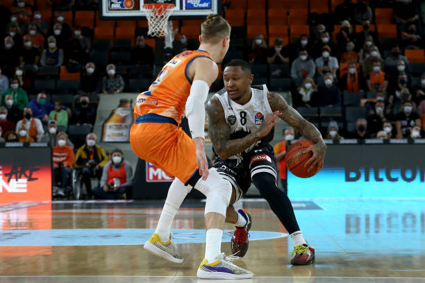 在新帅战术 在新帅战术